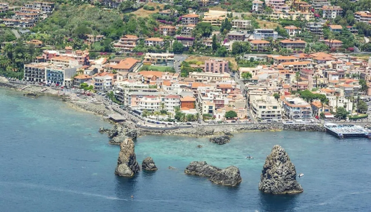 Villa Dedalisa By Holidayngo Acireale